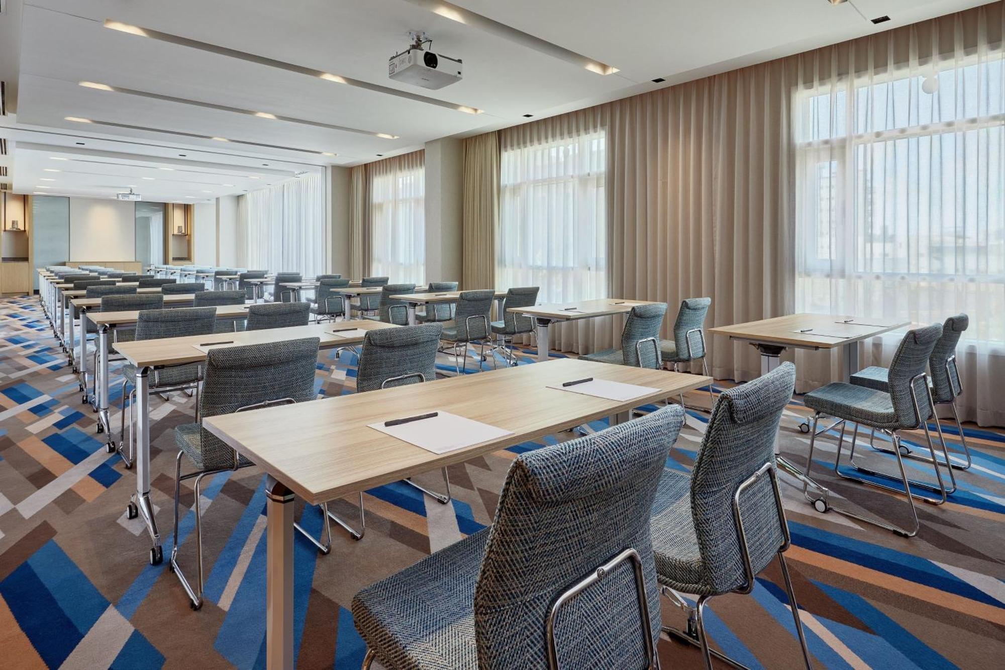 Courtyard By Marriott Jubail Hotel ภายนอก รูปภาพ