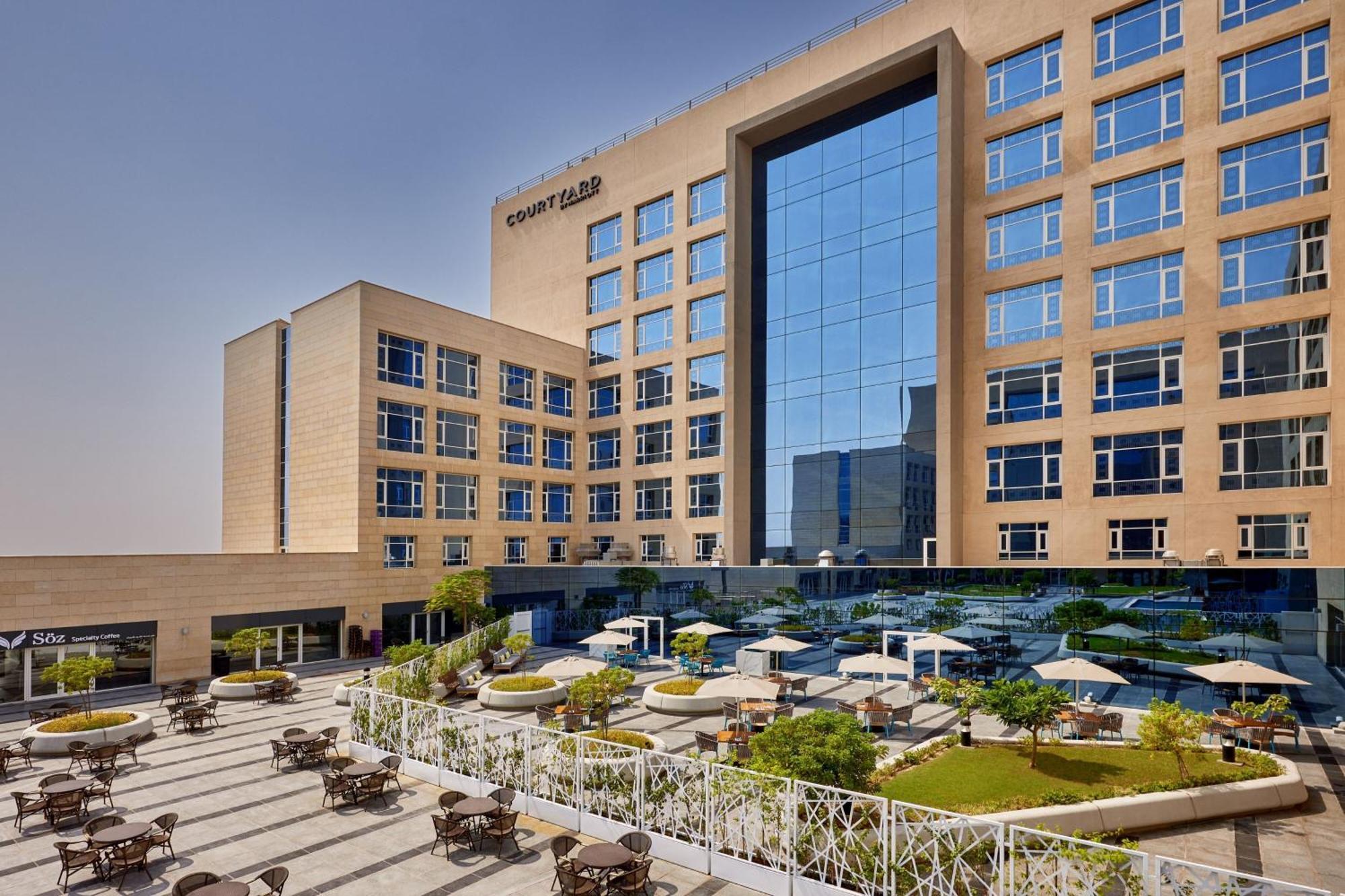 Courtyard By Marriott Jubail Hotel ภายนอก รูปภาพ