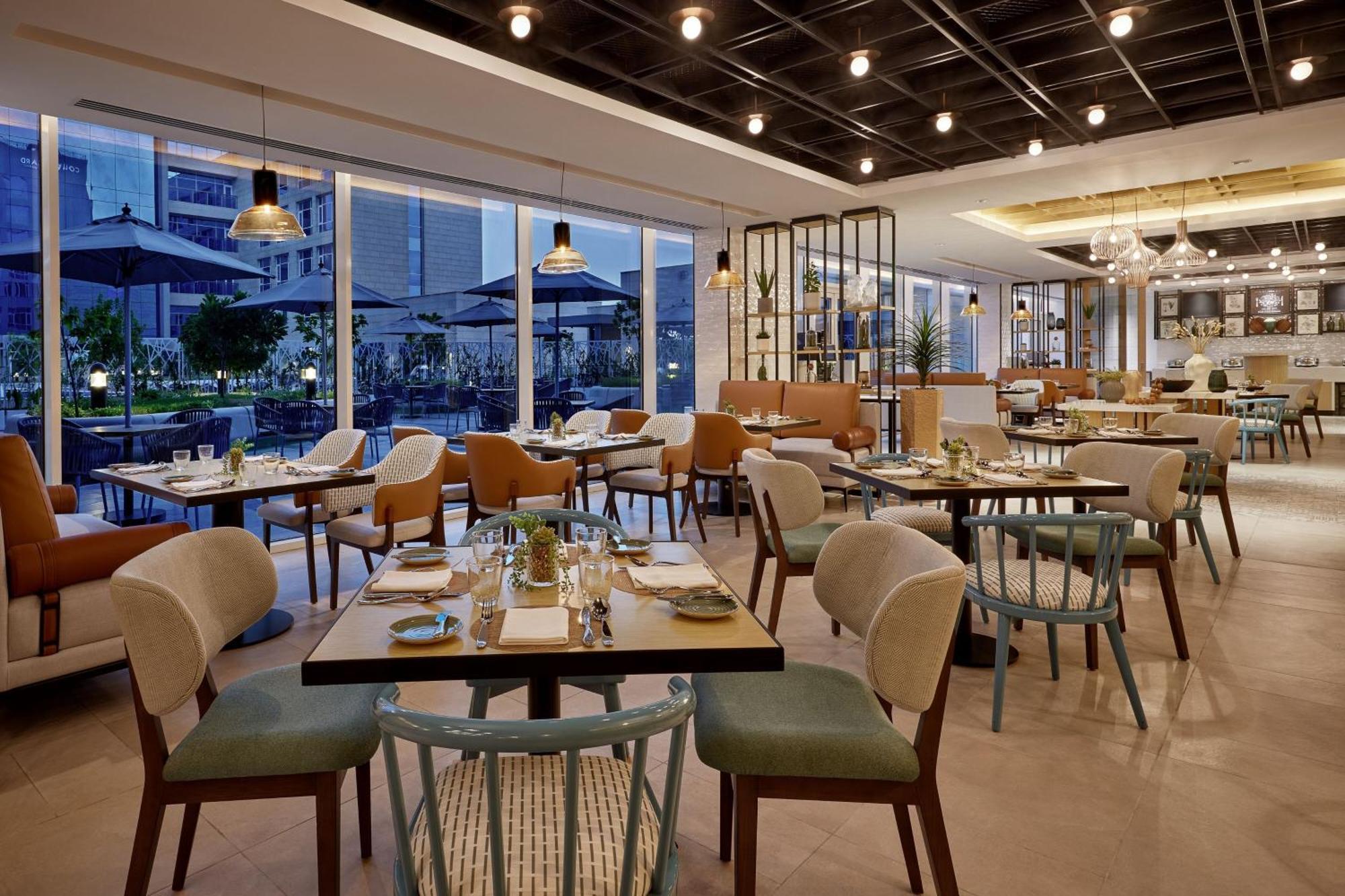 Courtyard By Marriott Jubail Hotel ภายนอก รูปภาพ